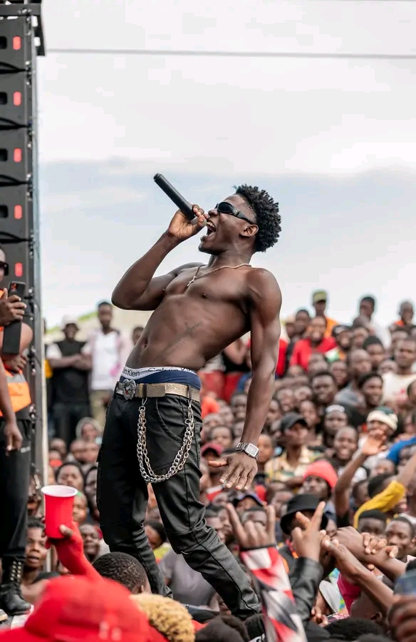 Joe iKon